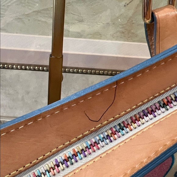 Dooney & Bourke Vintage Y2K Hearts Shoulder Bag - Picture 10 of 14